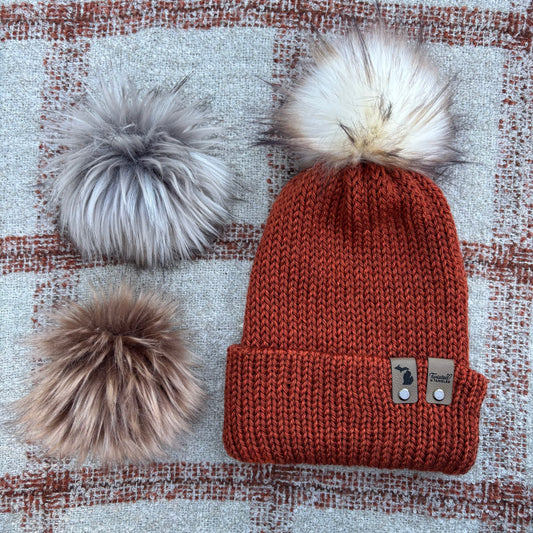 The Twisted Beanie - Rust