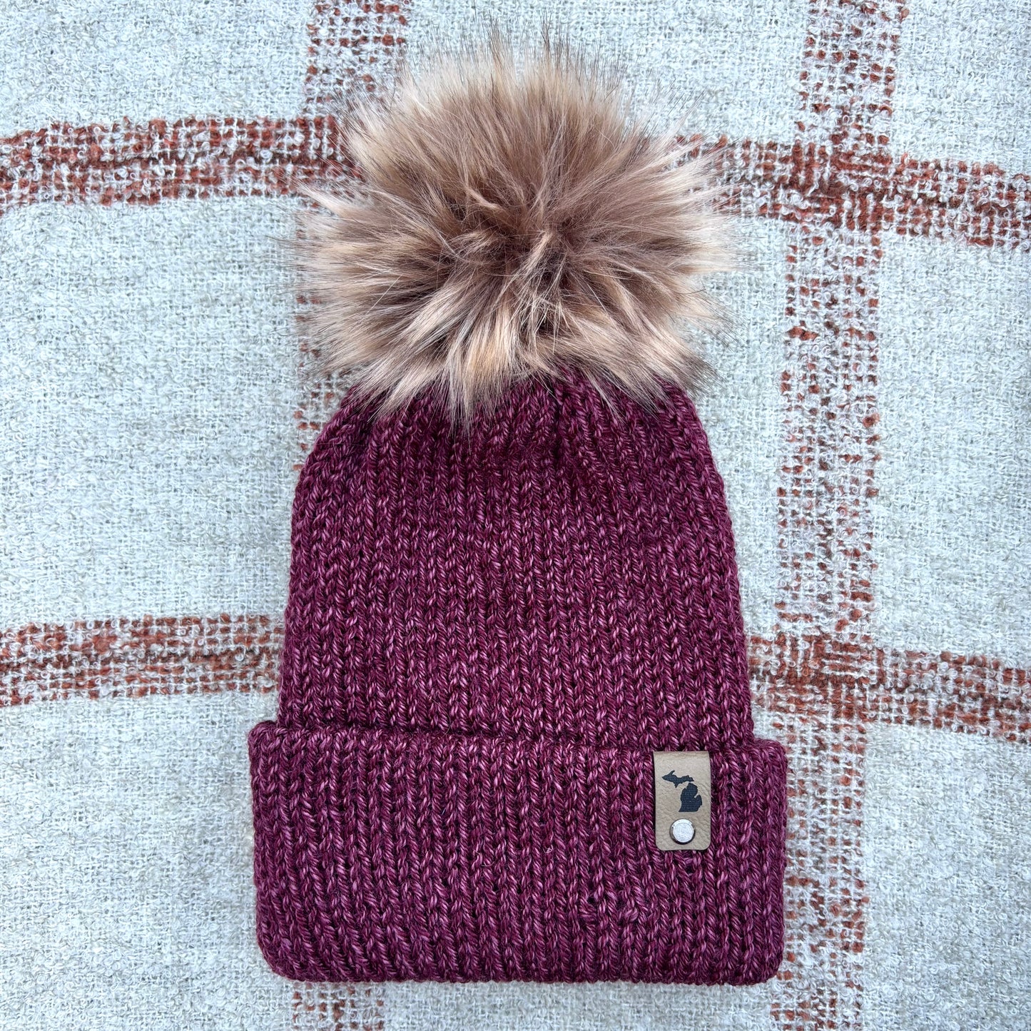 The Twisted Beanie - Burgundy