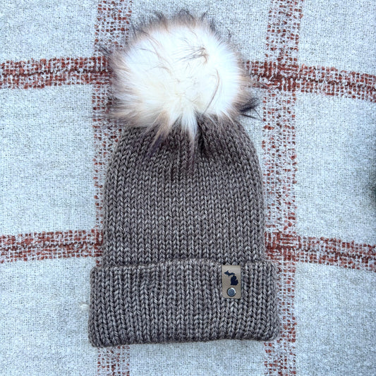 The Twisted Beanie - Taupe