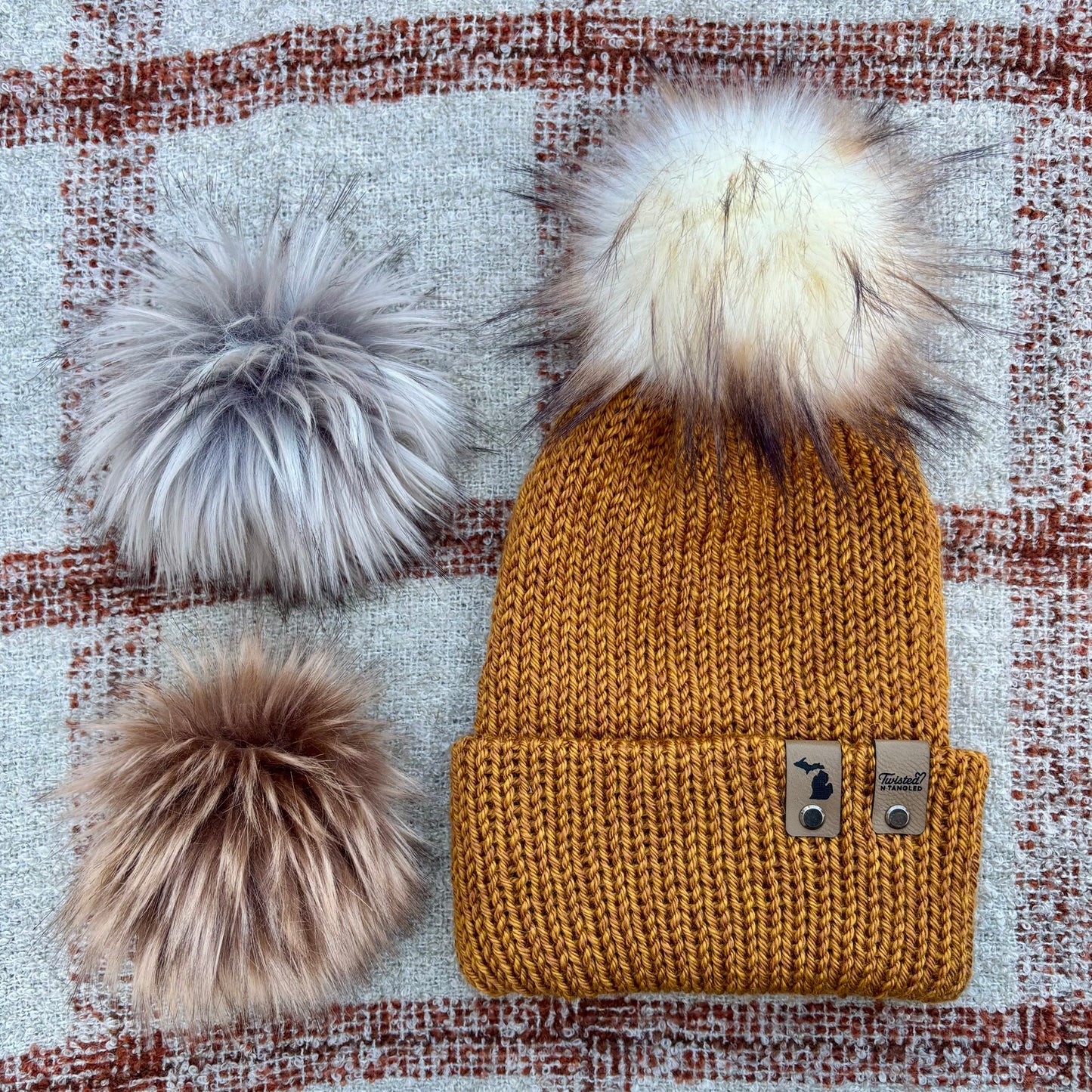 The Twisted Beanie - Mustard