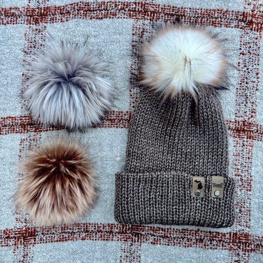 The Twisted Beanie - Taupe