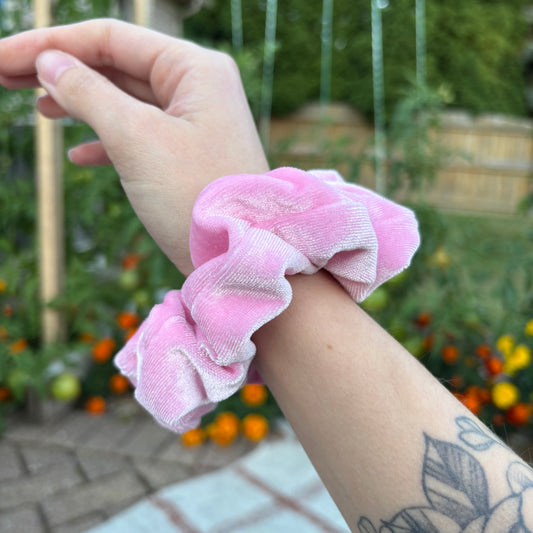 Bubblegum Velour Scrunchie
