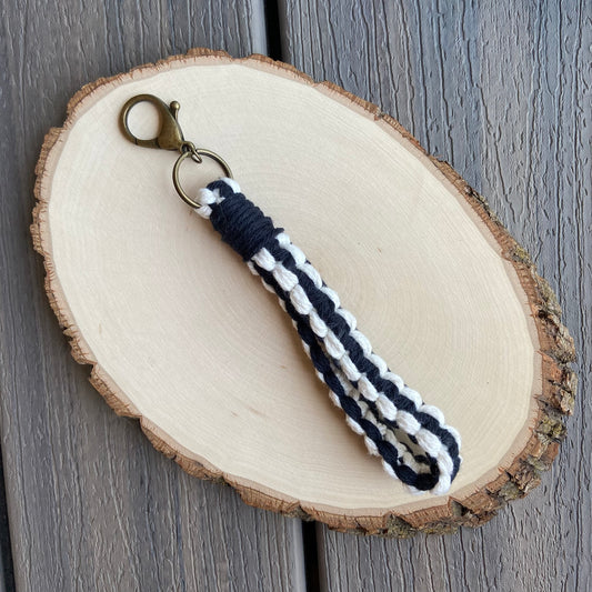 Black & White Macramé Wristlet